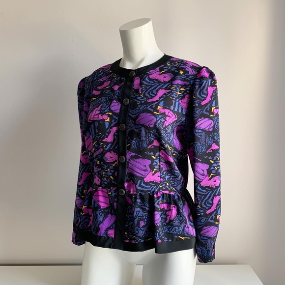 80’s Vintage Ruffle Waist Blouse - Picture 2 of 7